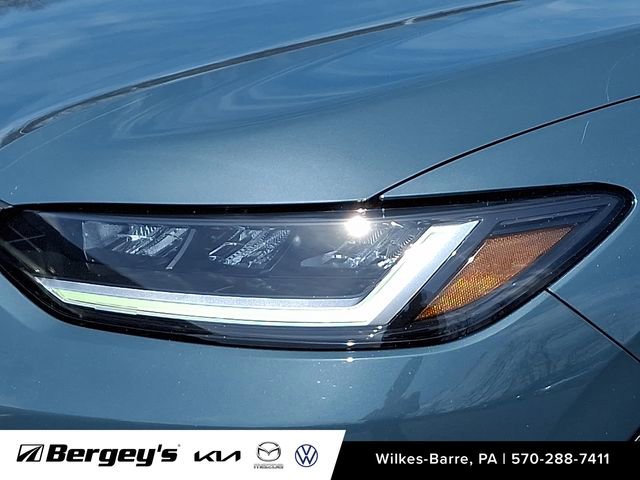 Used 2024 Honda HR-V Sport image 11