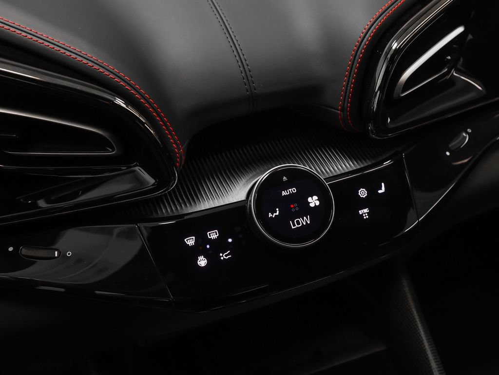 Certified 2025 Ferrari Purosangue AWD/4WD image 72
