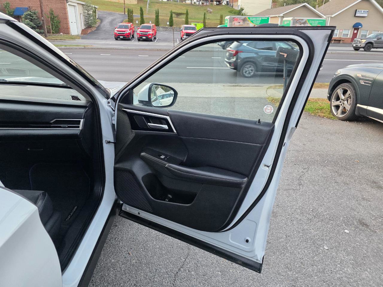 Used 2023 Mitsubishi Outlander Ralliart image 19