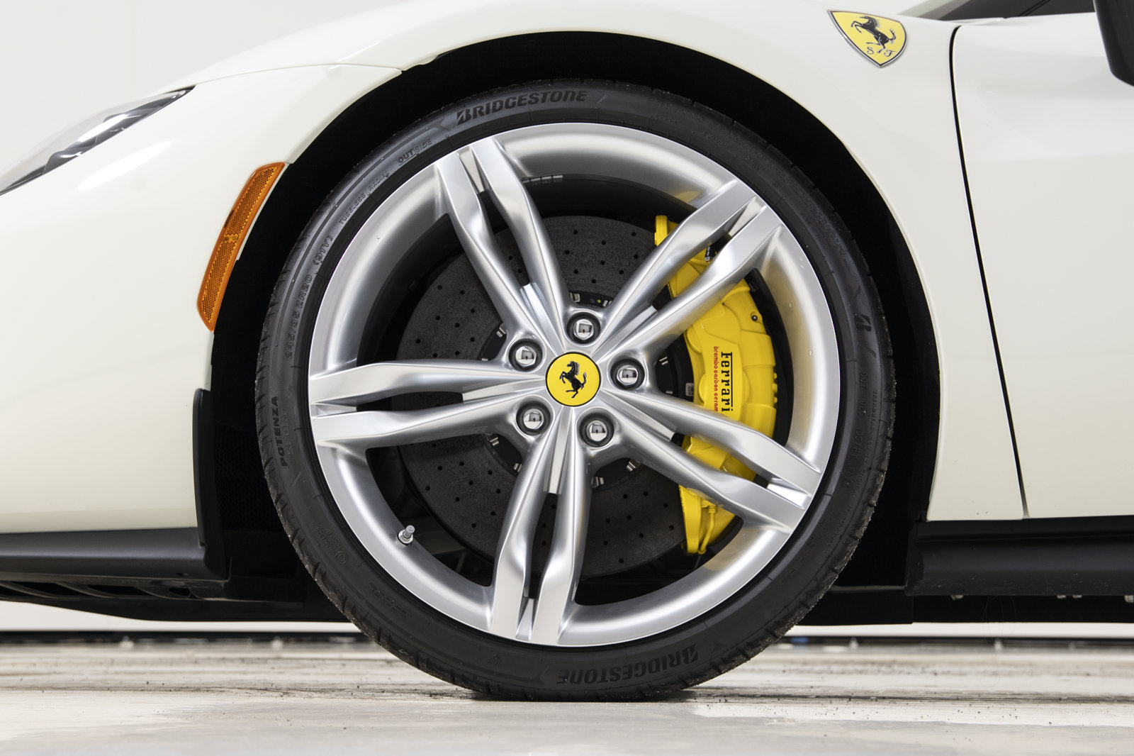 Certified 2025 Ferrari 296 GTB RWD image 12