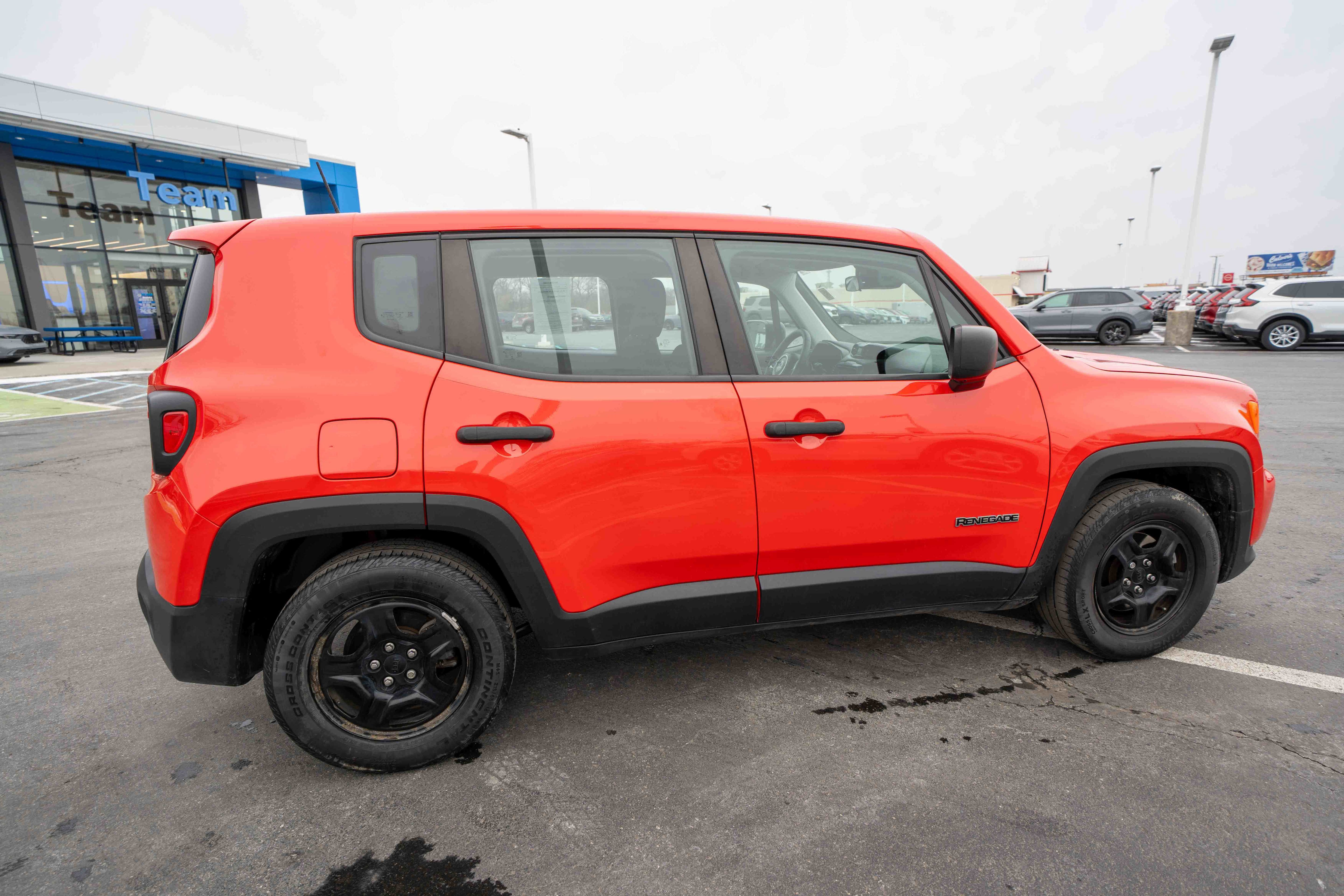 Used 2021 Jeep Renegade Sport image 6