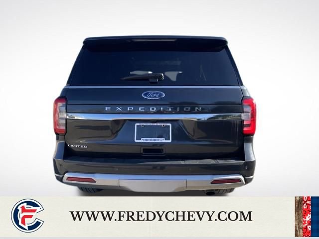 Used 2023 Ford Expedition Limited image 4