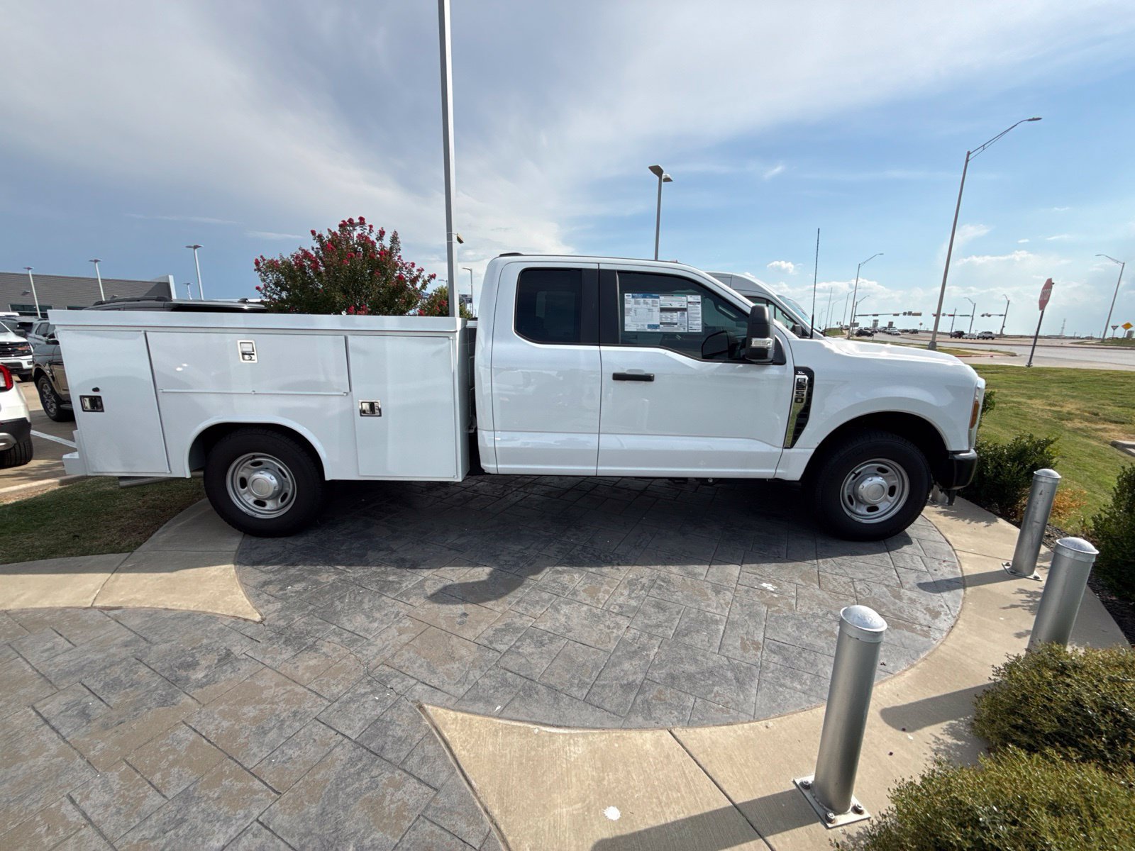 New 2026 Ford F250 XL RWD image 30