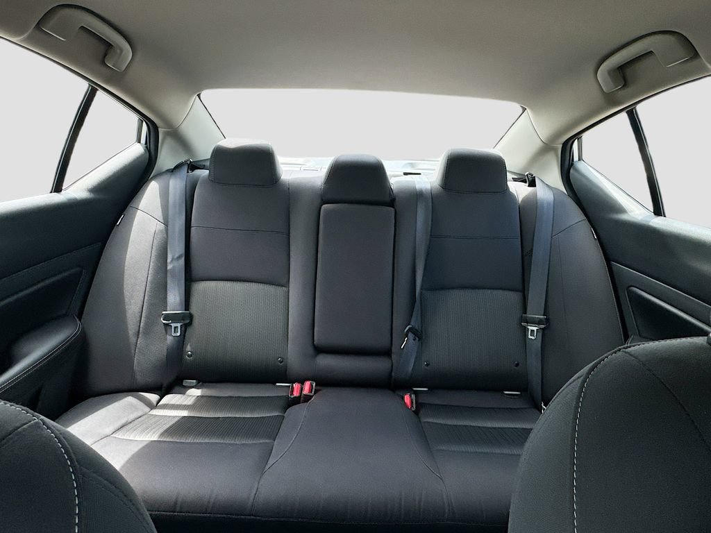 Certified 2025 Nissan Altima 2.5 SV FWD image 23