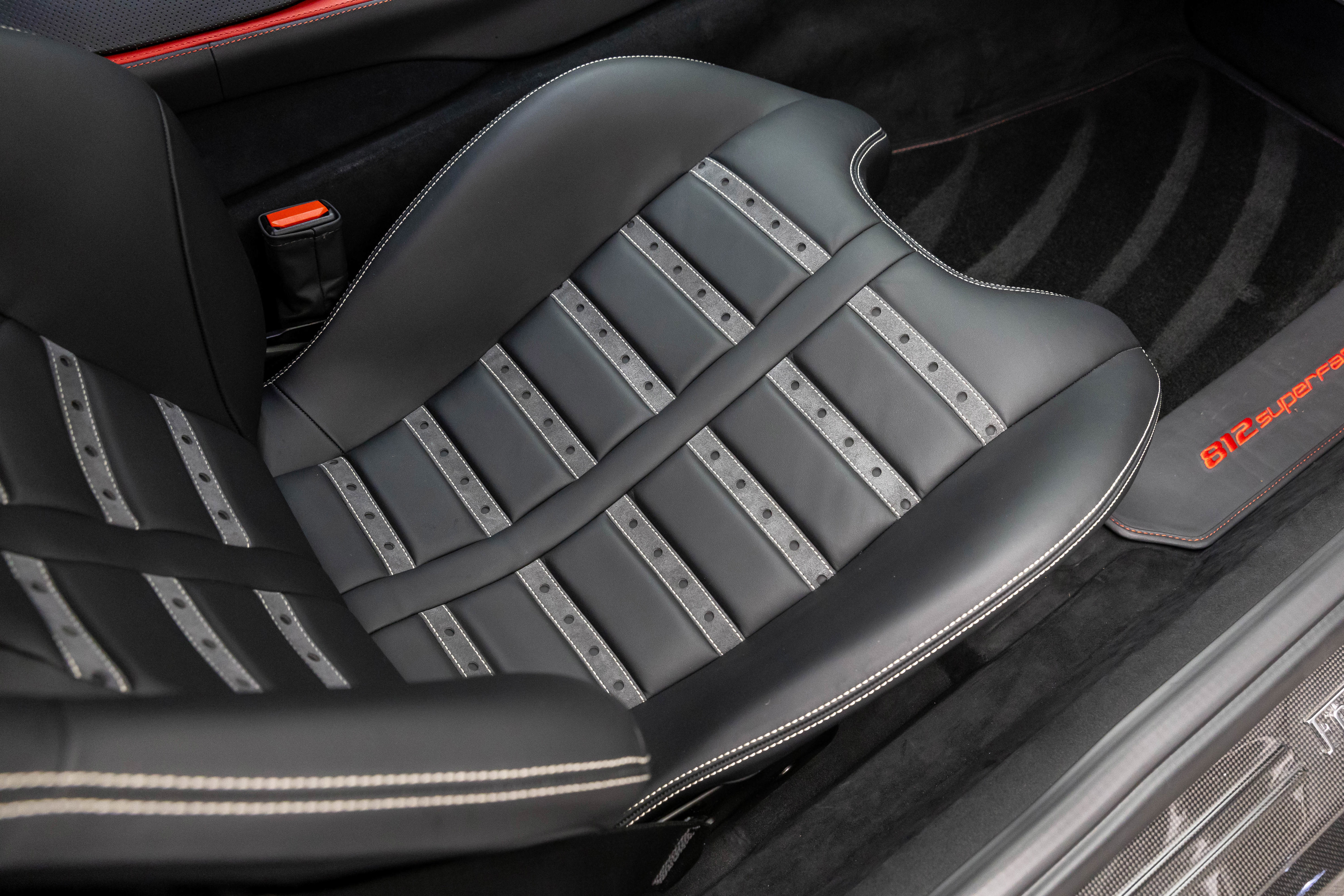 Used 2019 Ferrari 812 Superfast image 37