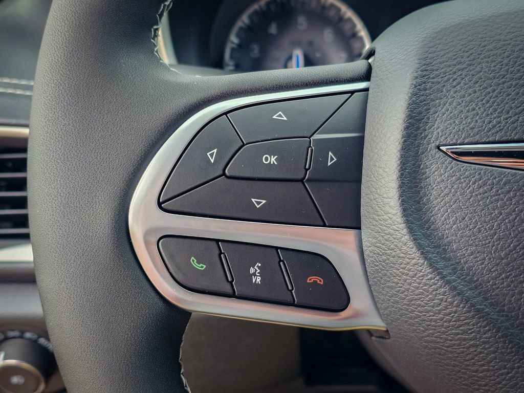 New 2026 Chrysler Pacifica Select image 20