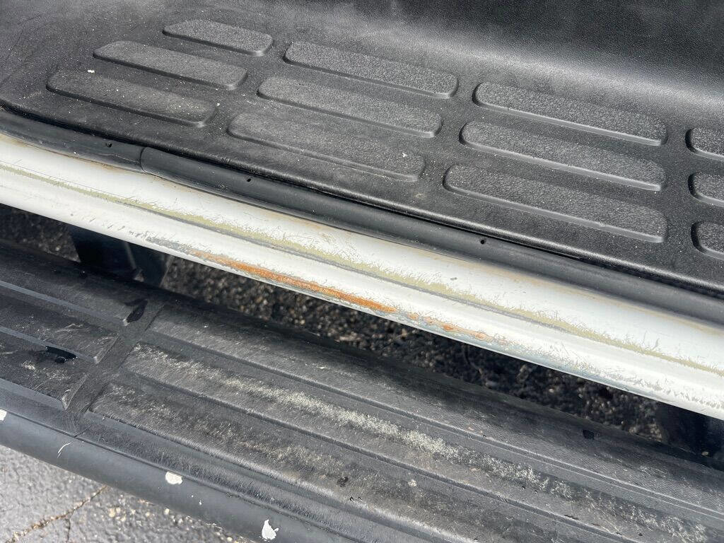 Used 2019 Chevrolet Express 3500 LS RWD image 18