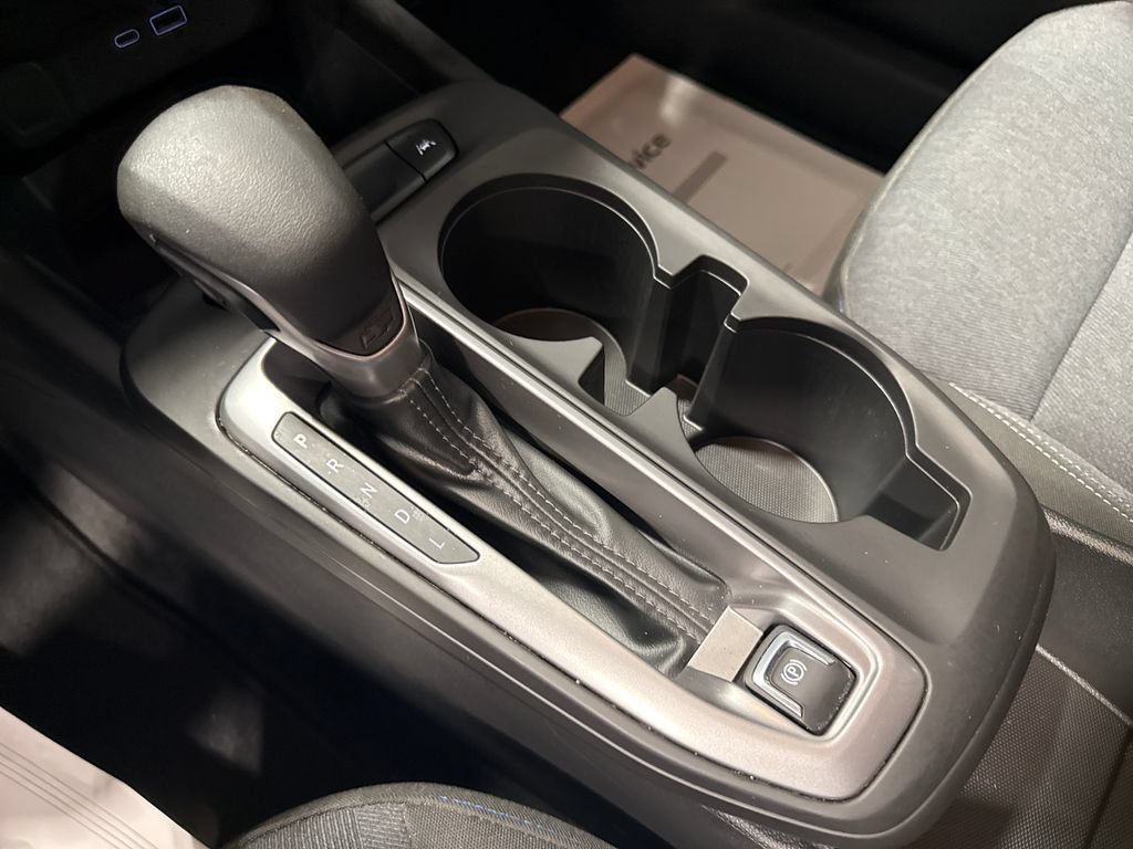 Used 2024 Chevrolet Trax LS w/ LS Convenience Package FWD image 19