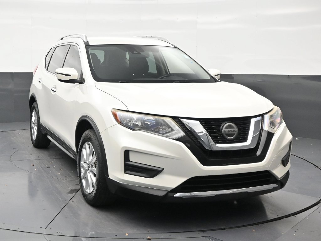 Used 2020 Nissan Rogue SV FWD image 7