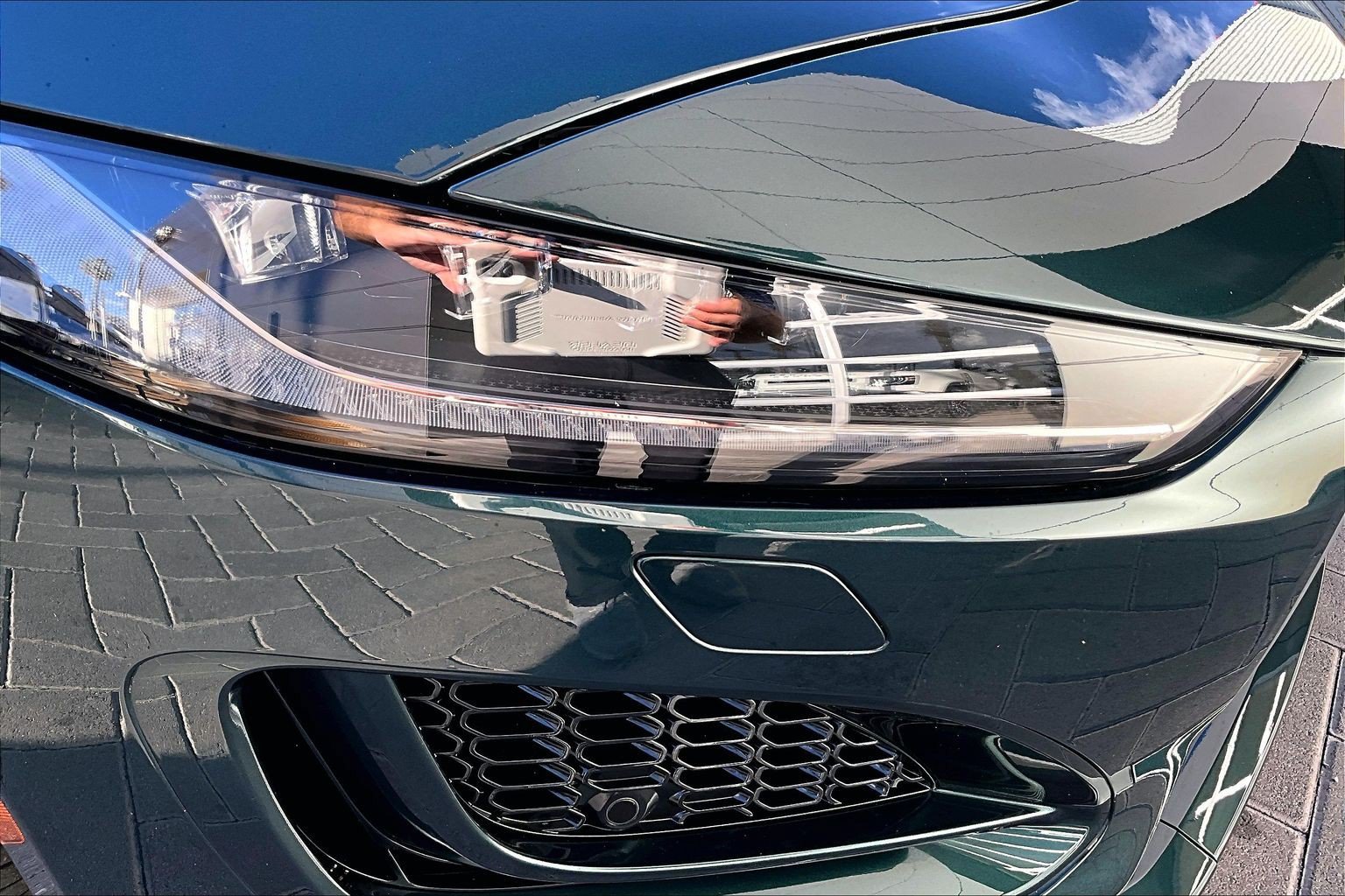Used 2024 Jaguar F-TYPE R-Dynamic RWD image 25