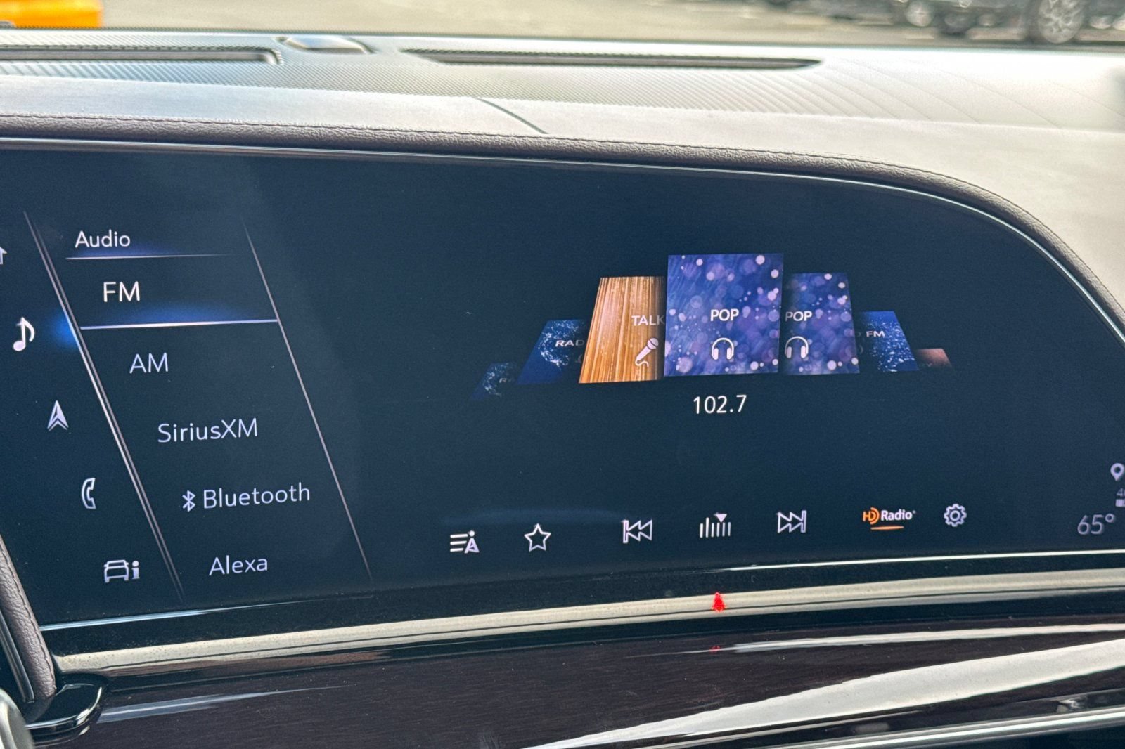 Certified 2022 Cadillac Escalade ESV Sport Platinum AWD/4WD image 24
