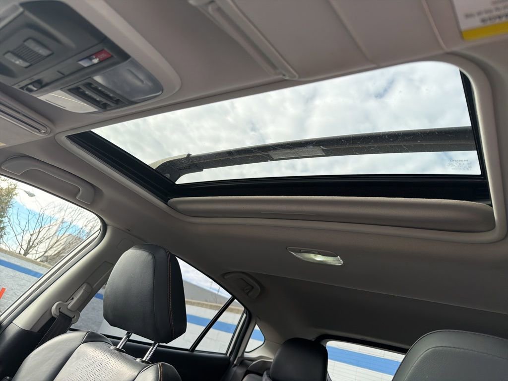 Used 2022 Subaru Crosstrek 2.5i Limited w/ Moonroof Package 1 image 11