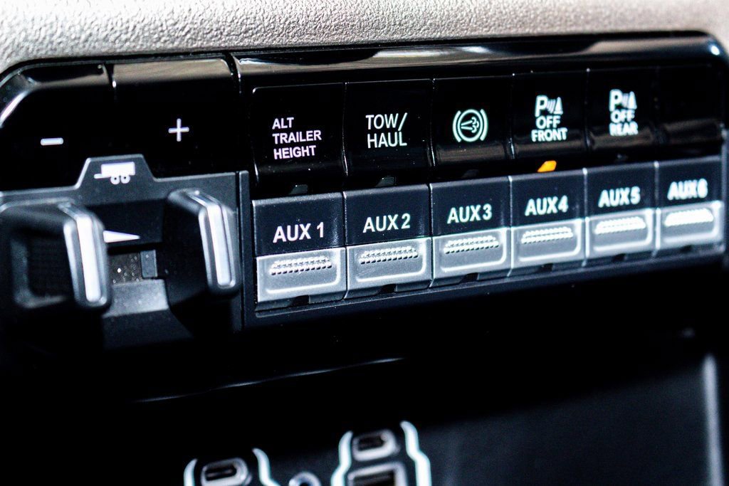 Used 2021 RAM 3500 Laramie image 17