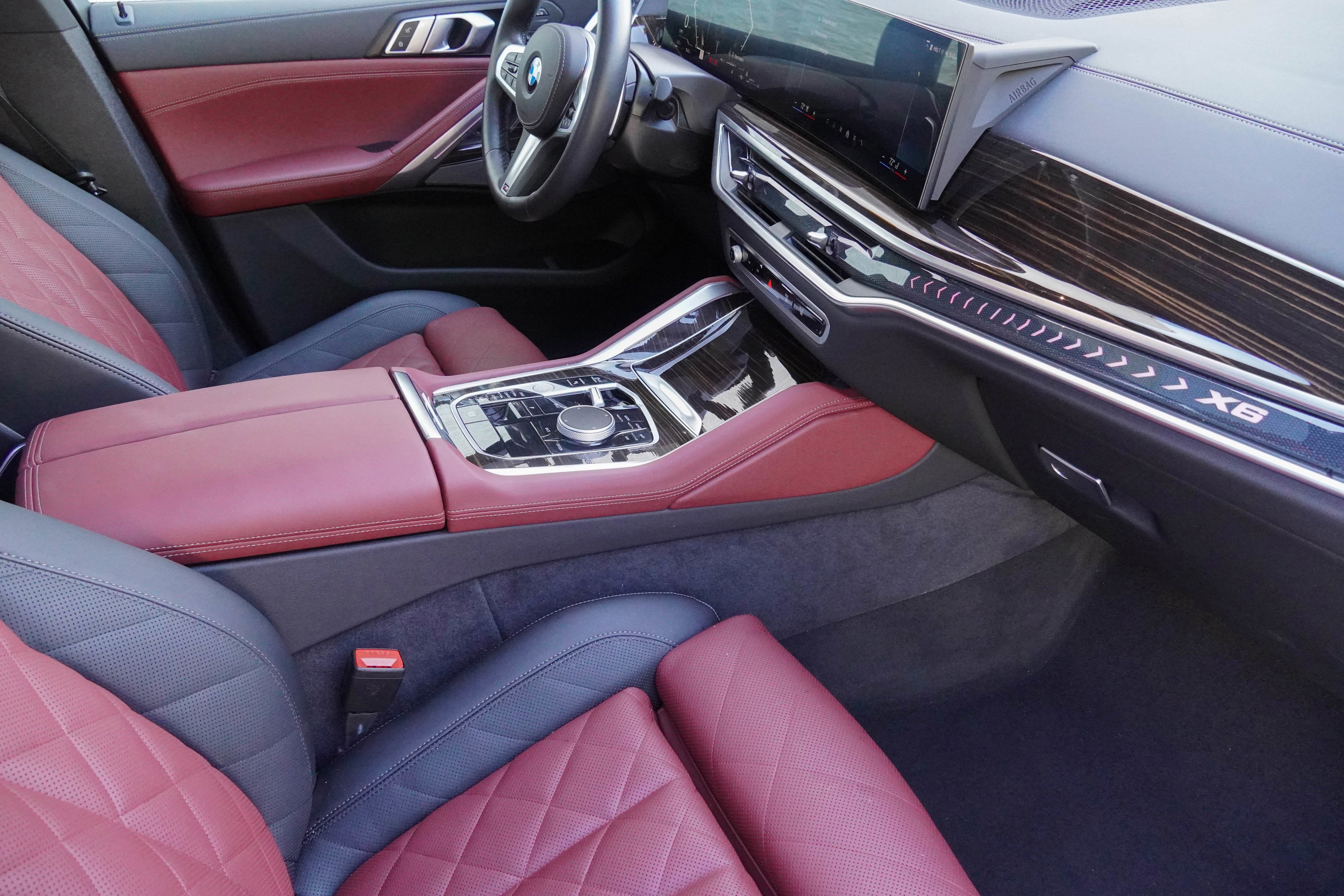Certified 2026 BMW X6 xDrive40i AWD/4WD image 10