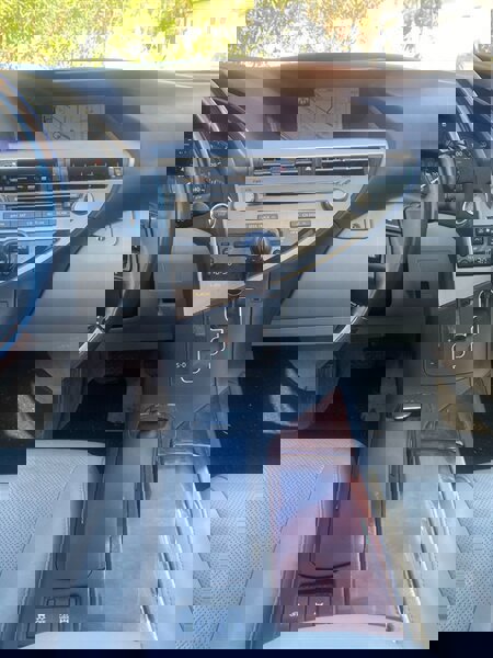 Used 2010 Lexus RX 350 AWD image 25