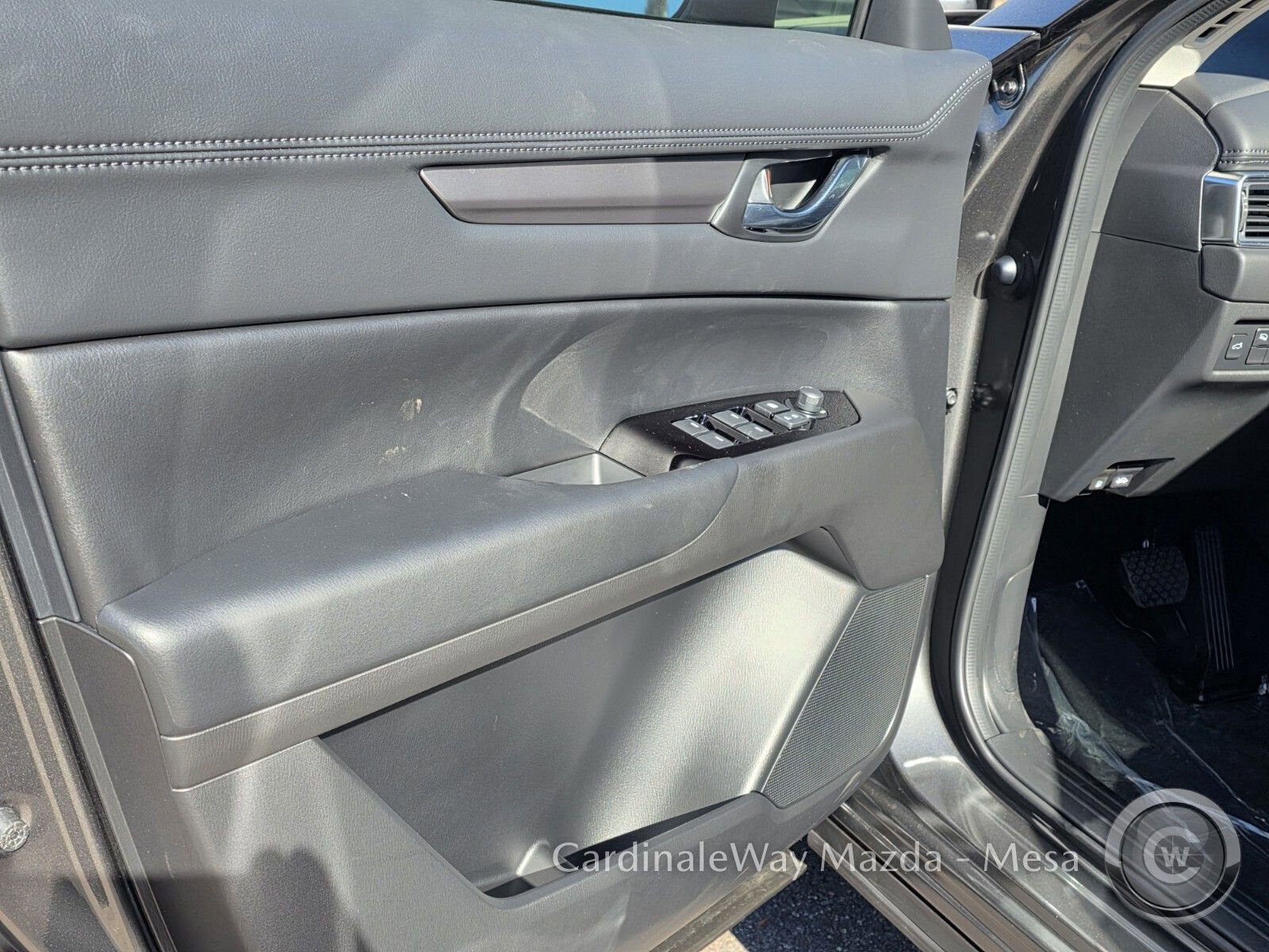 New 2025 MAZDA CX-5 AWD 2.5 S w/ Preferred Package image 11
