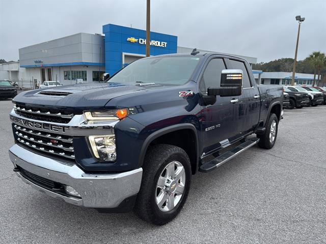 Used 2022 Chevrolet Silverado 2500 LTZ w/ LTZ Plus Package image 3