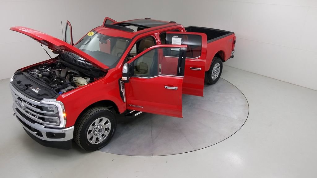 Certified 2024 Ford F350 Lariat w/ Chrome Package AWD/4WD image 60