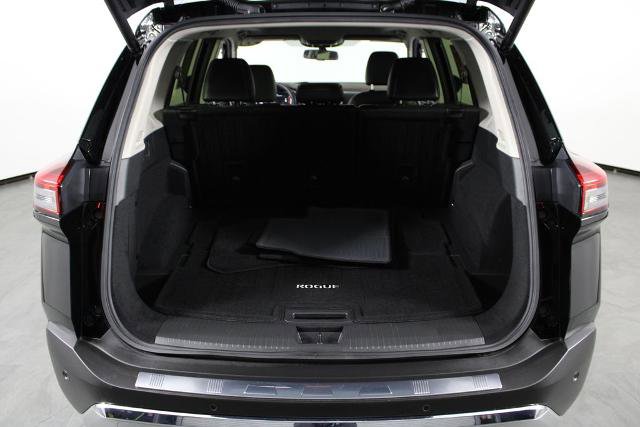 Certified 2023 Nissan Rogue Platinum w/ Platinum Premium Package image 18