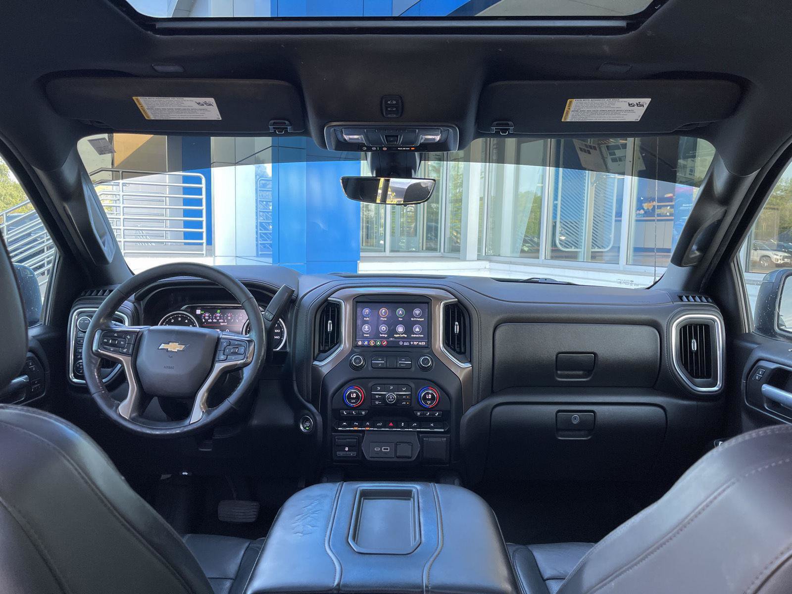 Used 2020 Chevrolet Silverado 1500 High Country w/ Technology Package AWD/4WD image 25