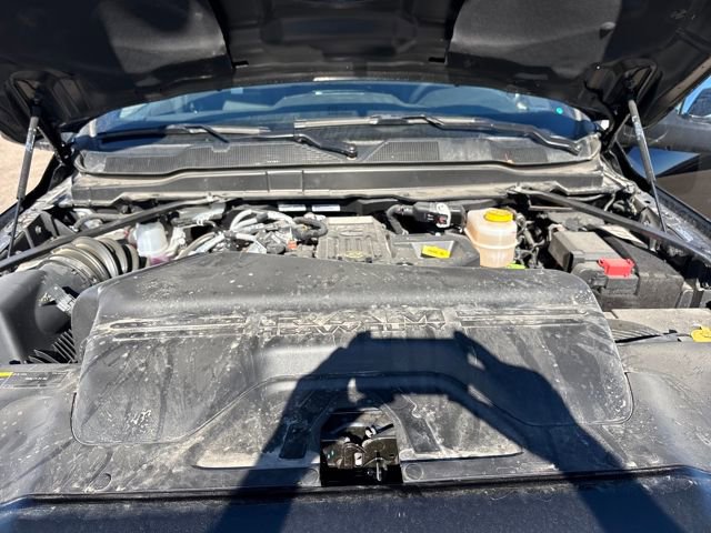 Used 2025 RAM 2500 Laramie w/ Sport Appearance Package image 21