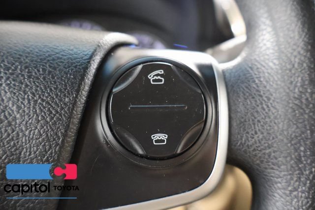 Used 2013 Toyota Camry LE FWD image 18