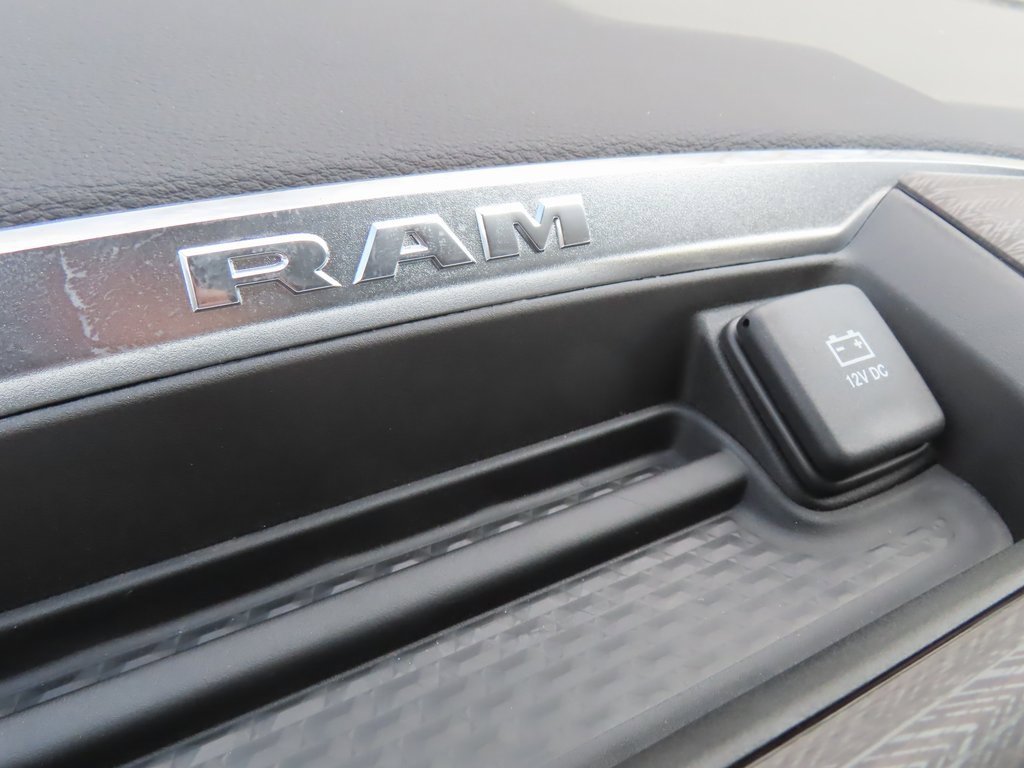 New 2025 RAM 2500 Laramie image 14