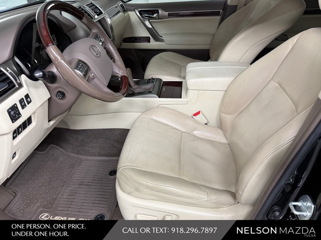 Used 2017 Lexus GX 460 Premium AWD/4WD image 16