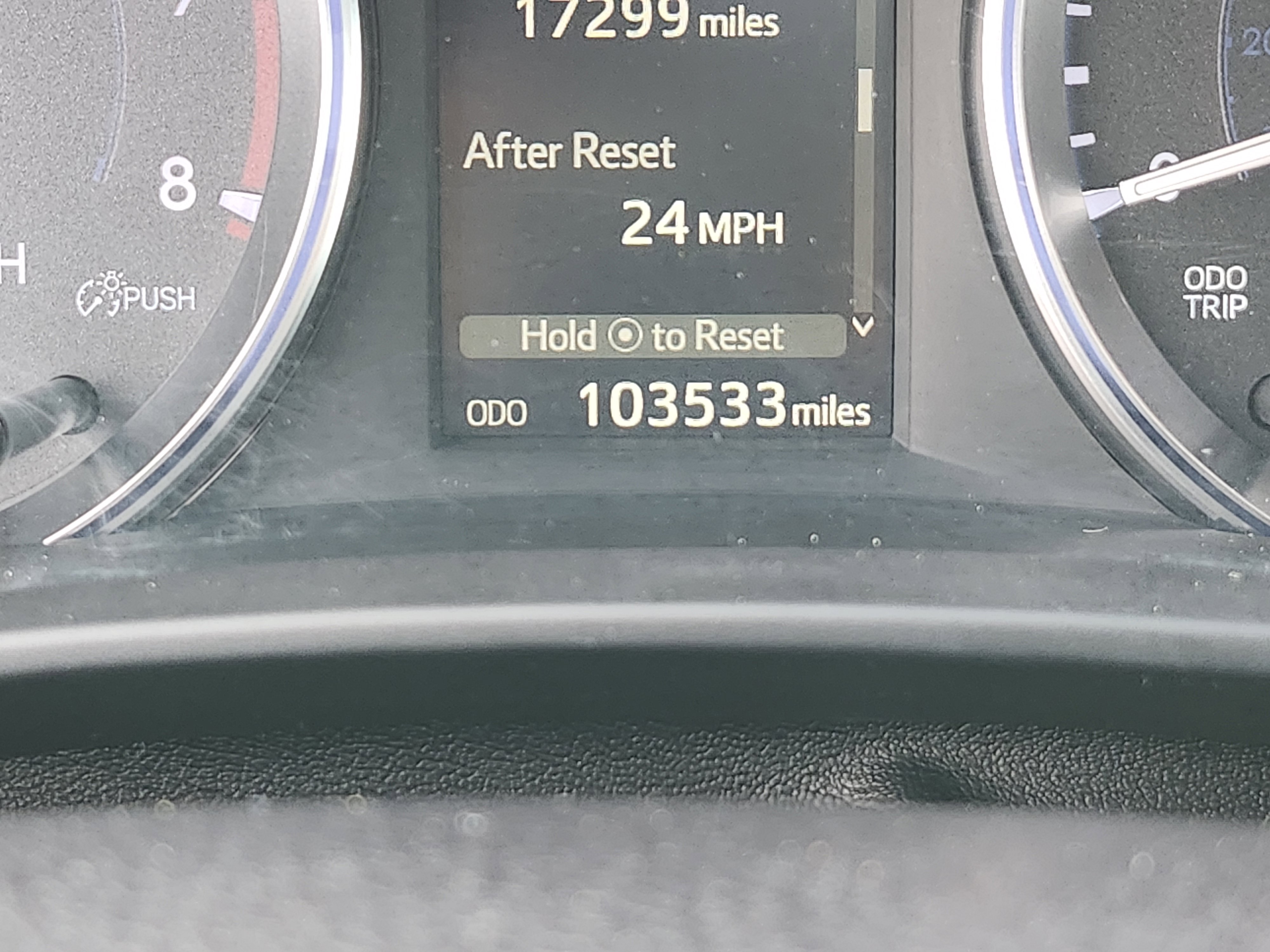 Used 2016 Toyota Highlander XLE image 31