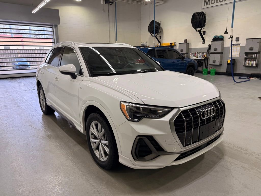 Used 2022 Audi Q3 2.0T Premium image 7