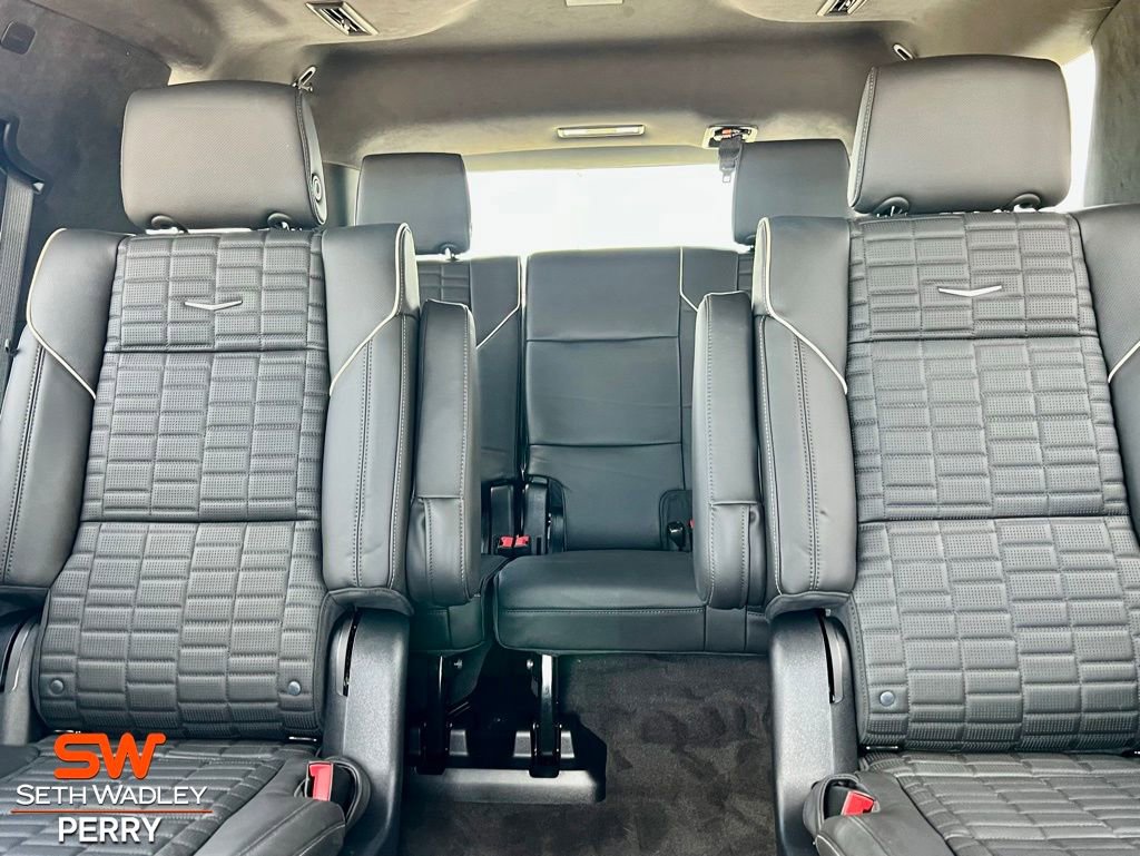 Used 2025 Cadillac Escalade V AWD/4WD image 26