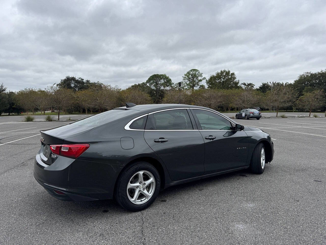 Used 2018 Chevrolet Malibu LS image 10