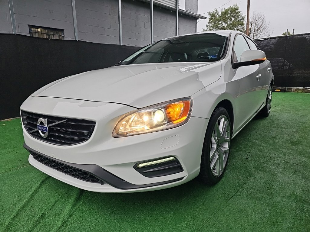 Used 2017 Volvo S60 T5 Dynamic w/ Vision Package AWD/4WD image 8