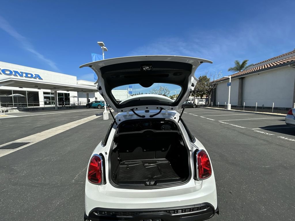 Used 2023 MINI Cooper S image 24