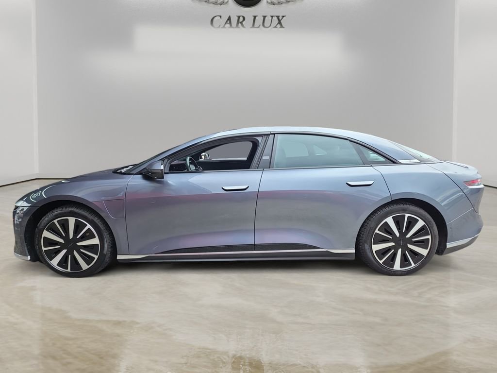 Used 2024 Lucid Air Touring image 2