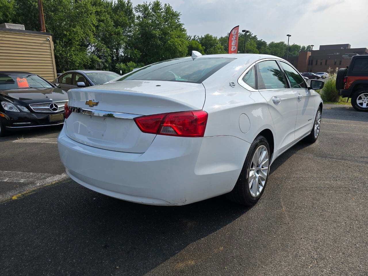 Used 2019 Chevrolet Impala LS FWD image 3