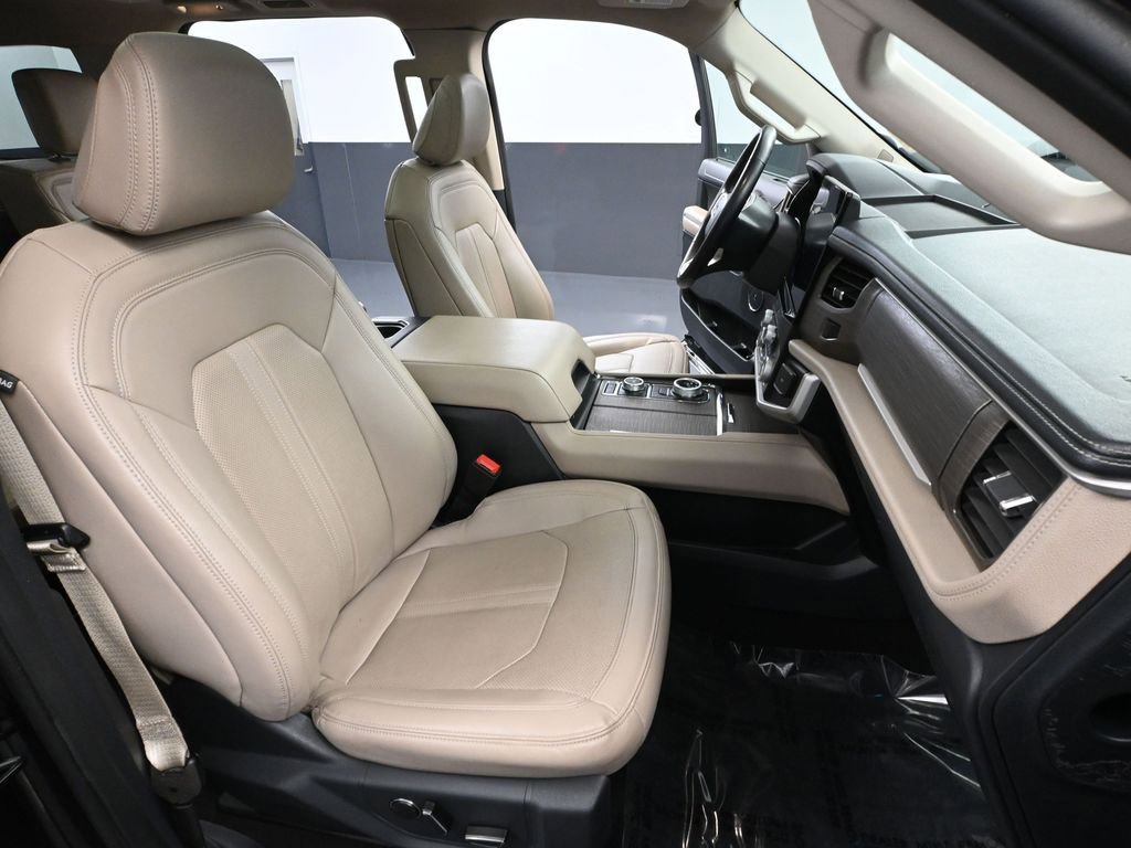 Used 2024 Ford Expedition Max Limited image 56