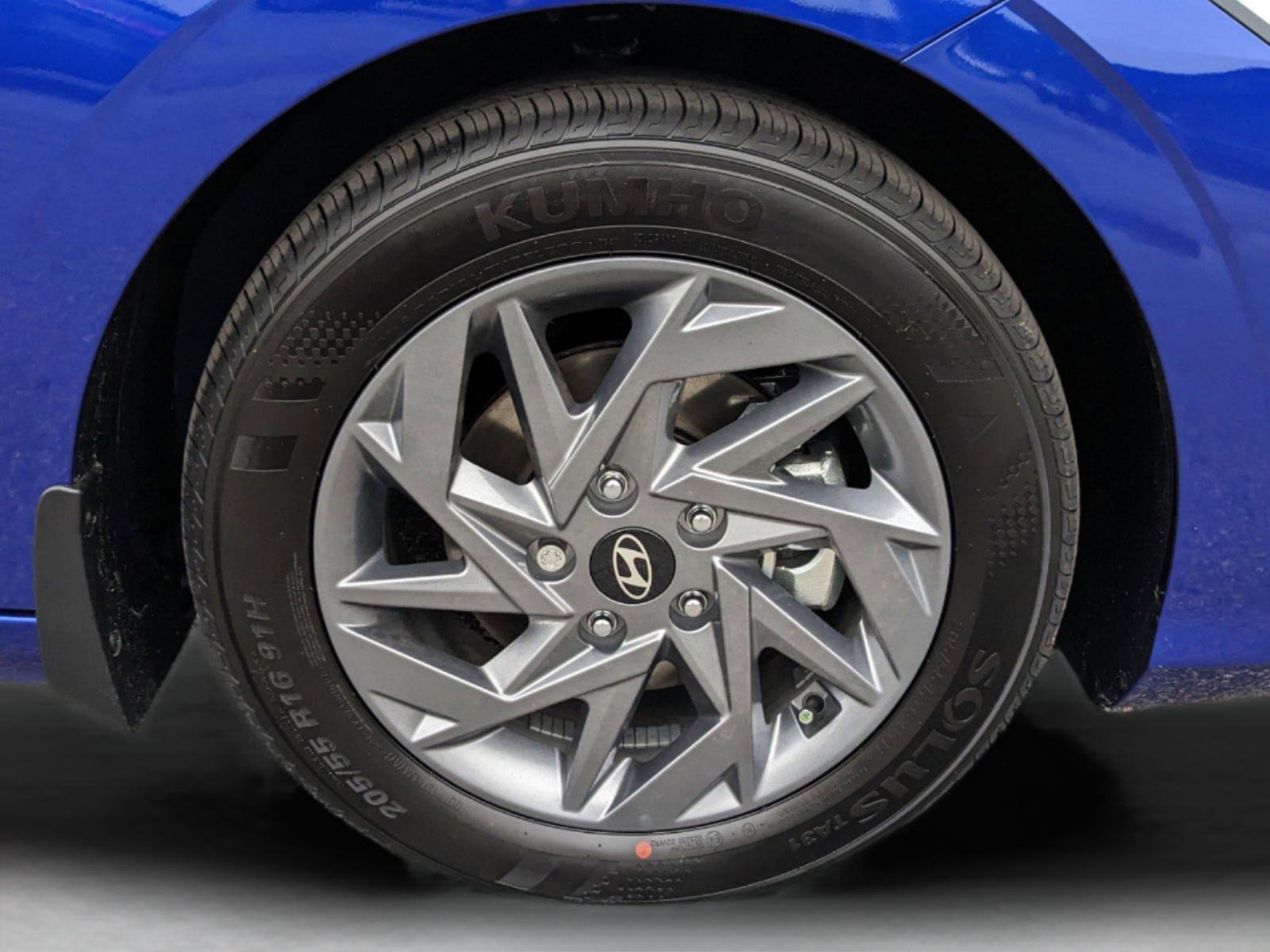 New 2026 Hyundai Elantra Sport image 14