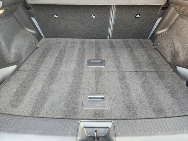 Used 2023 Nissan Ariya AWD/4WD image 34