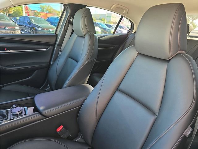 Used 2025 MAZDA MAZDA3 s image 13