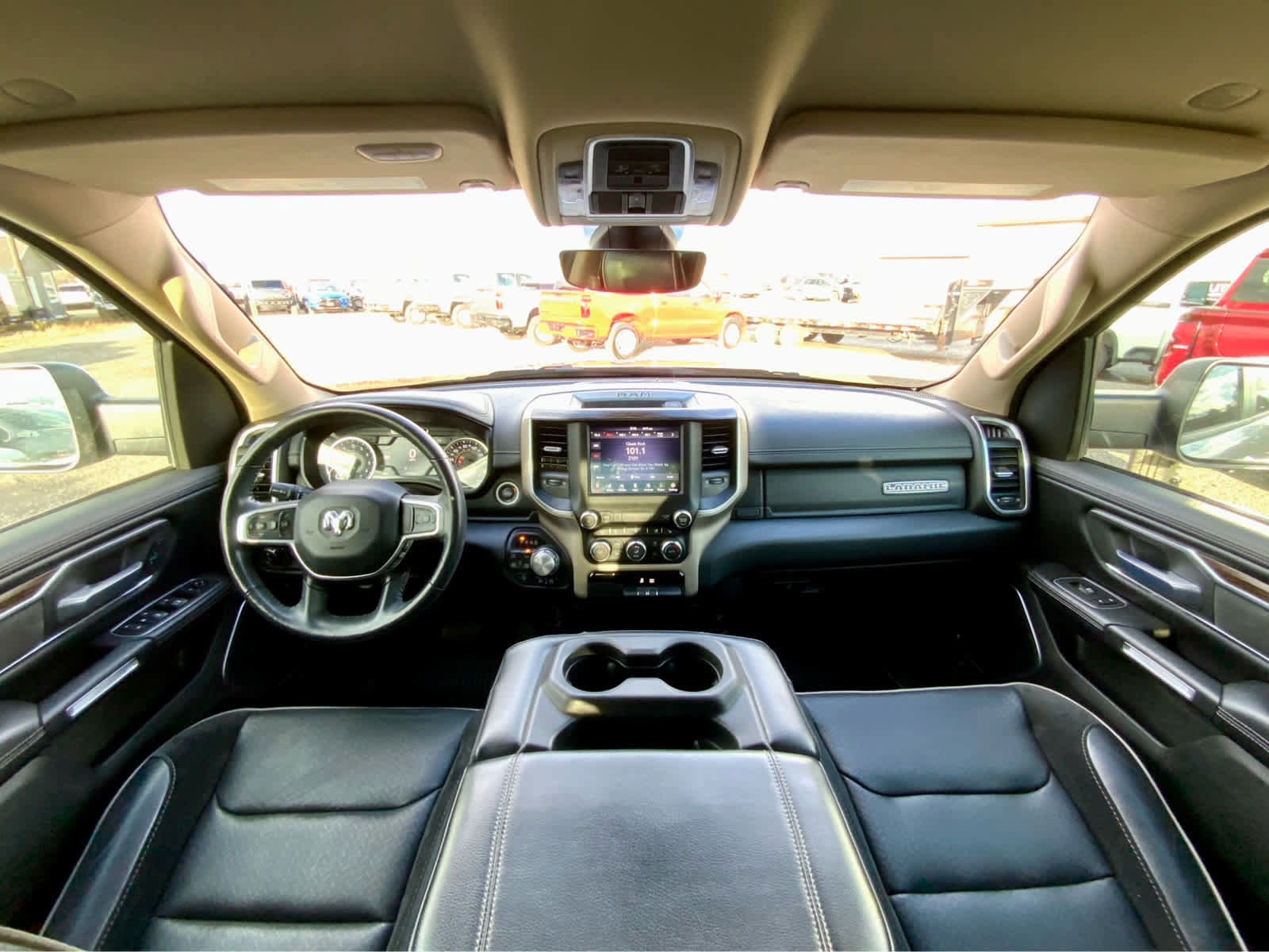 Used 2020 RAM 1500 Laramie w/ Off Road Group image 40