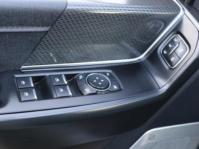 Used 2023 Ford F150 Raptor w/ Raptor Carbon Fiber Package AWD/4WD image 18