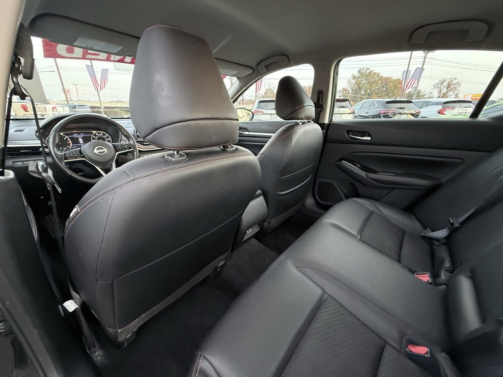 Used 2024 Nissan Altima 2.5 SR image 24