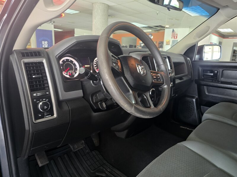 Used 2019 RAM 1500 Express w/ Express Value Package AWD/4WD image 8