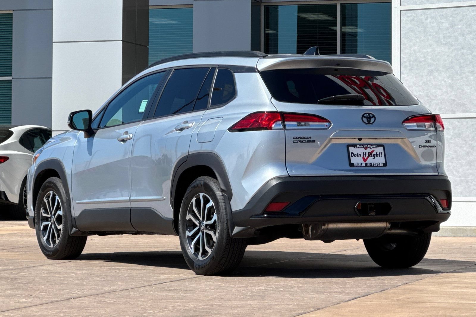 Used 2025 Toyota Corolla Cross AWD Hybrid image 6