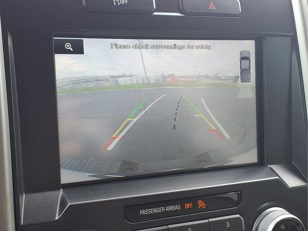 Used 2015 Ford F150 Lariat w/ Equipment Group 501A Mid image 8