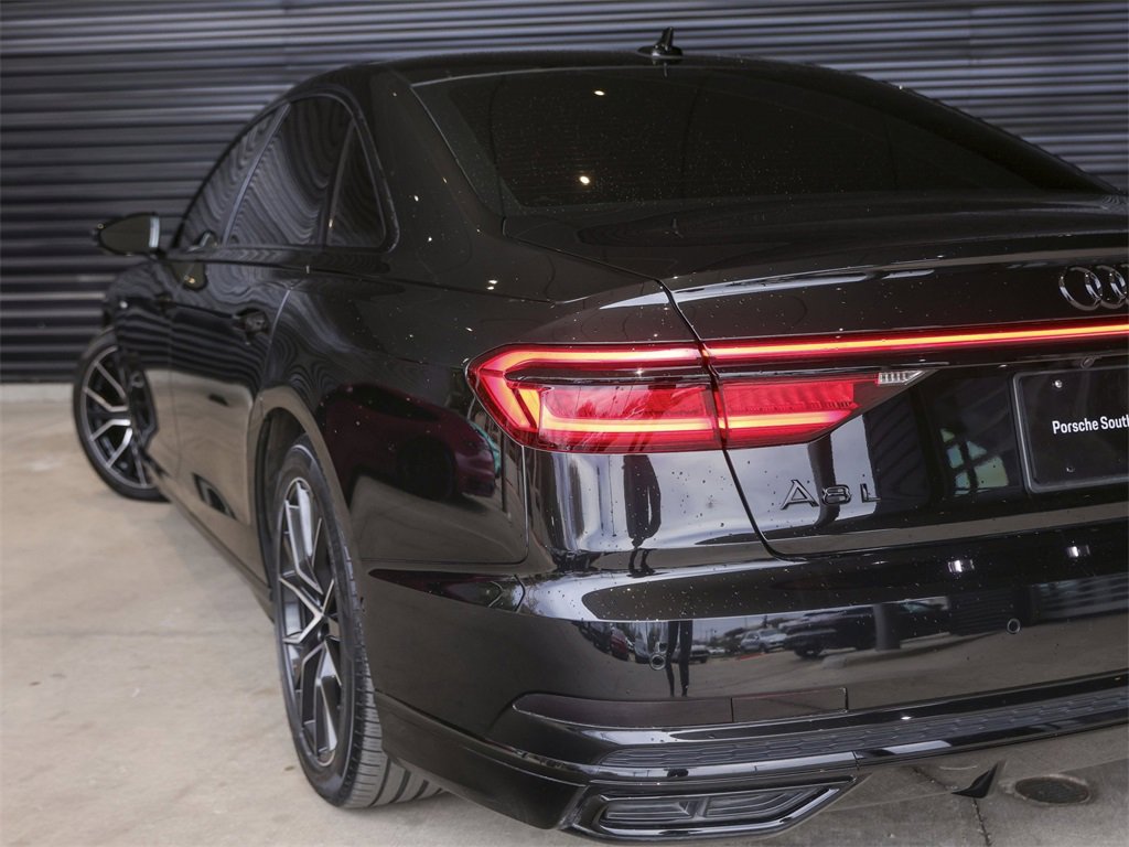 Used 2021 Audi A8 L 3.0T w/ Executive Plus Package image 15