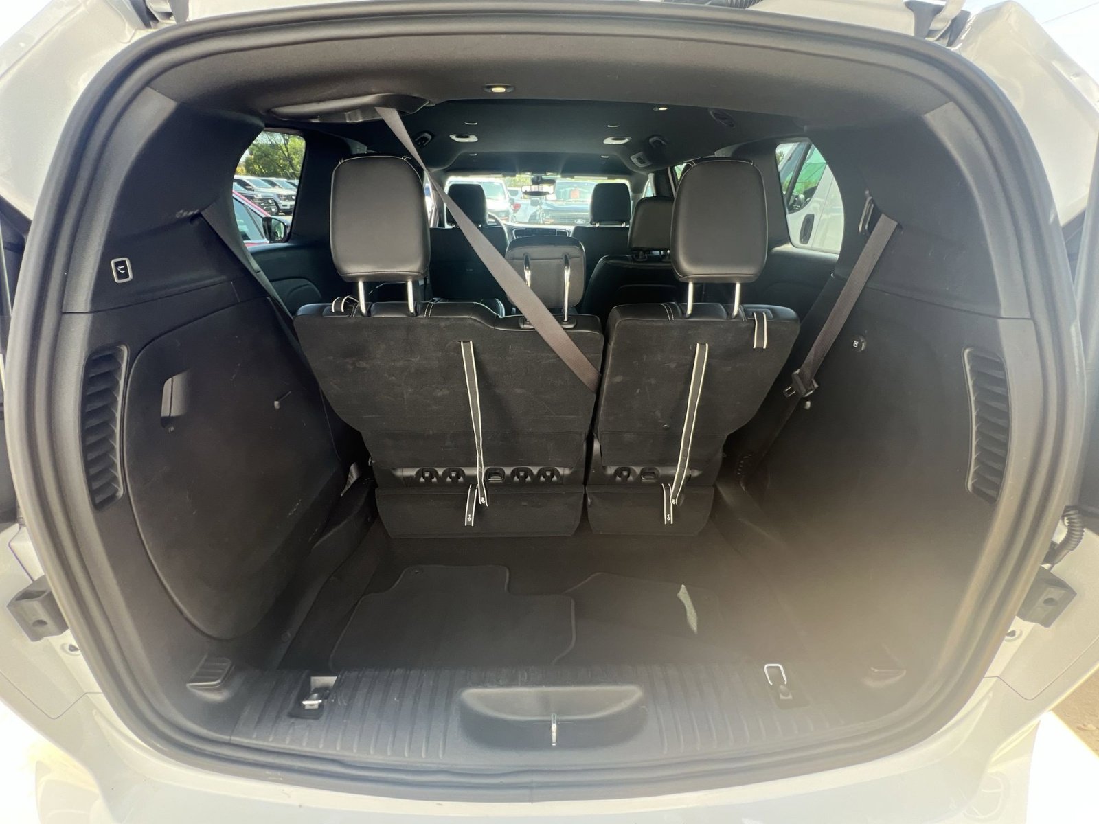 Used 2025 Chrysler Pacifica Select FWD image 34