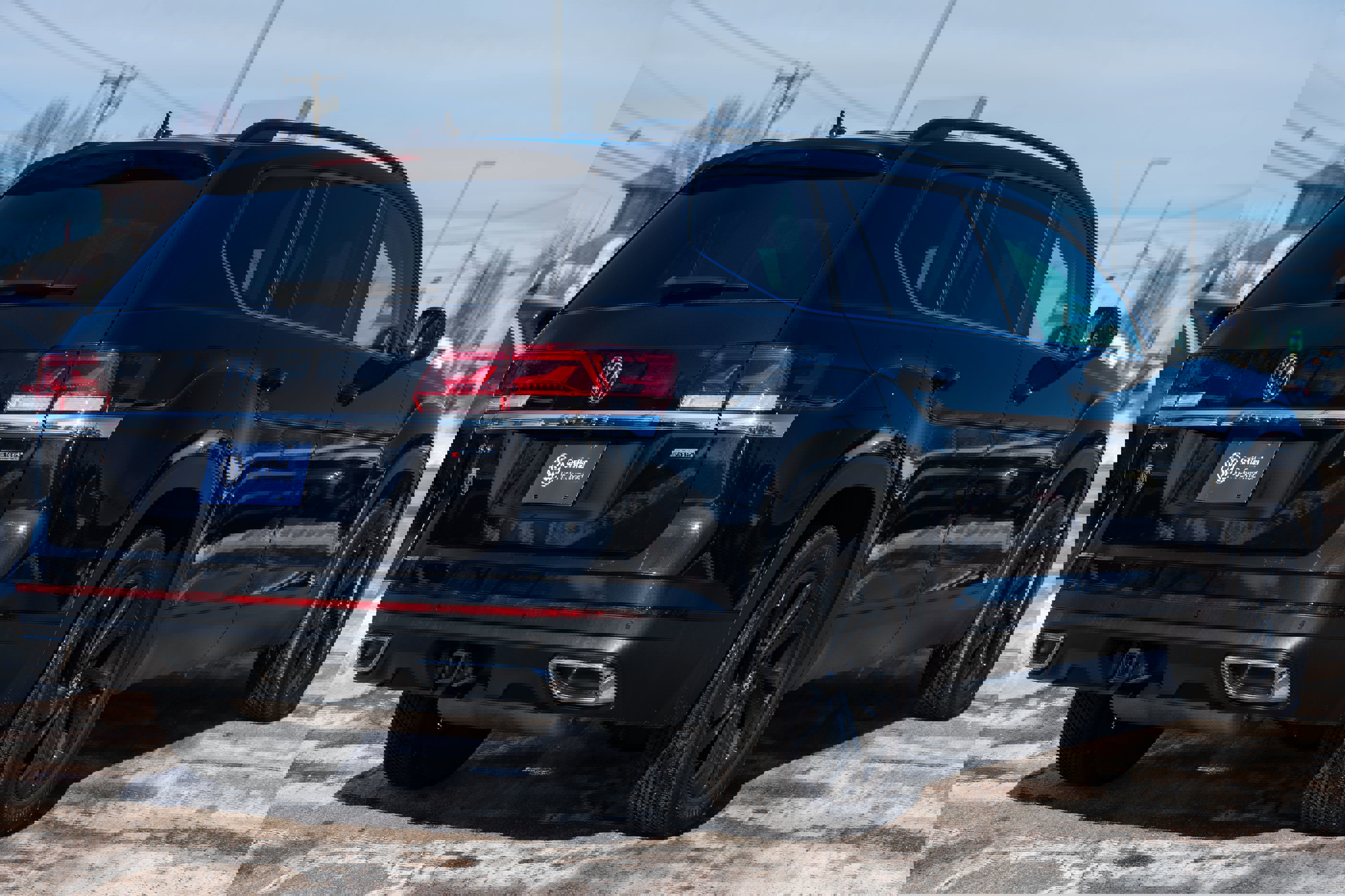 Certified 2022 Volkswagen Atlas SE image 8