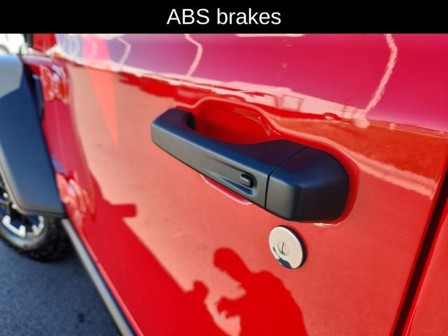 Used 2025 Jeep Wrangler Unlimited Rubicon 4xe image 18